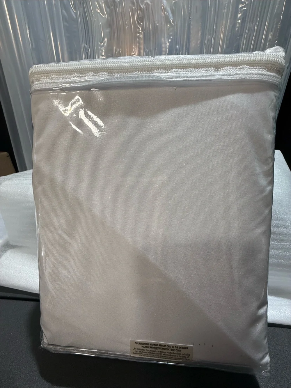 New-Therapedic Whisper Allergy Defend Full Zippered Mattress Encasemen